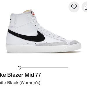 Nike Blazer Mid 77 Women's White and Black